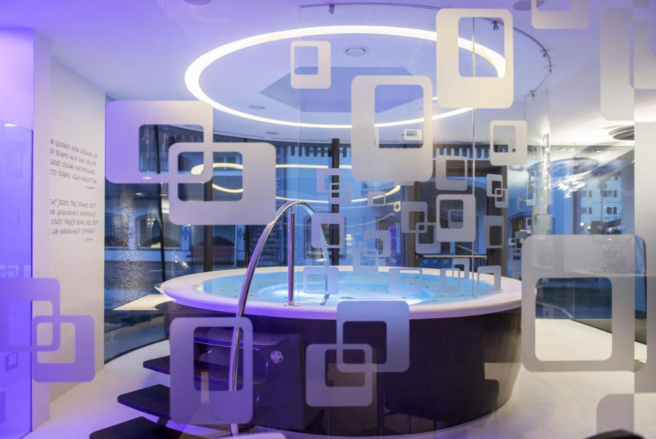 Hotel Cosmea 4 Stars - Your Dolomites Experience Ortisei