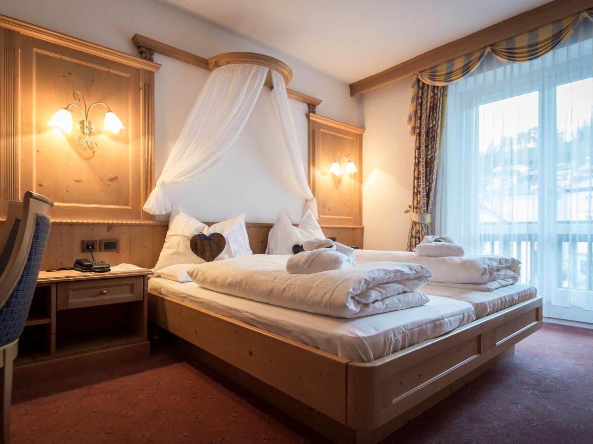 Cosmea 4 Stars - Your Dolomites Experience Hotel